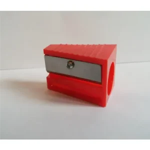 מחדד פתוח בצבע אדום