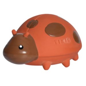 צעצוע בצורת חיפושית משה רבנו אדומה עם כתמים חומים