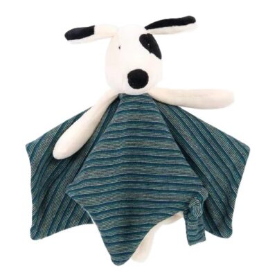 שמיכה מרובעת עם פסים בגווני כחול וטורקיז, עם בובת כלב שחור-לבן מחוברת